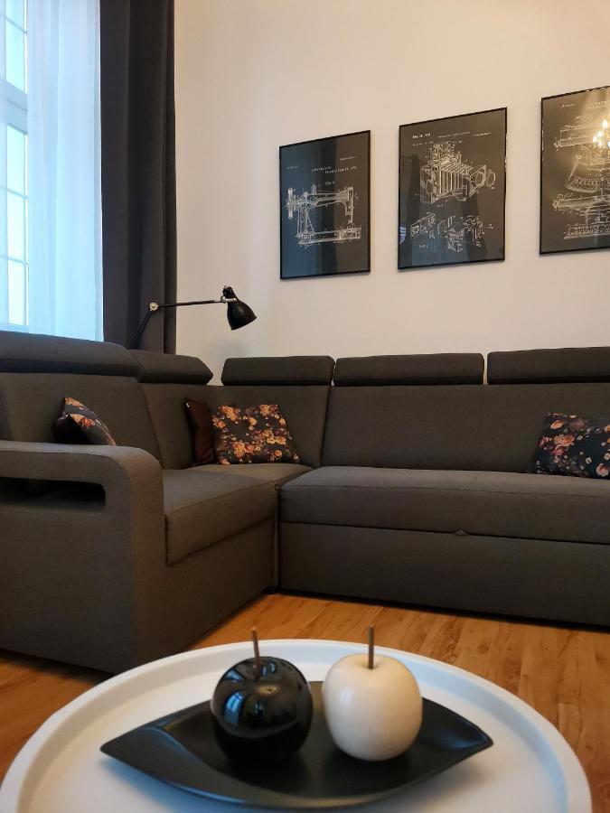 Apartament Na Rynku W Gnieznie Гниежно Екстериор снимка